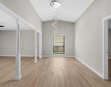 3902 Marywood Drive - Photo Thumbnail 11