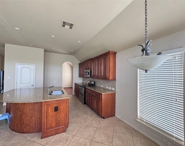 22010 Rustic Canyon Lane - Photo Thumbnail 8