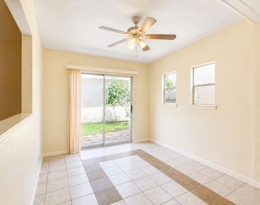 12504 Autumn Leaf Lane - Photo Thumbnail 14