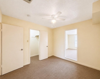 12504 Autumn Leaf Lane - Photo Thumbnail 27