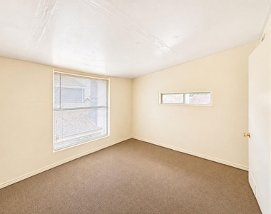 12504 Autumn Leaf Lane - Photo Thumbnail 28
