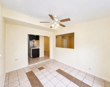 12504 Autumn Leaf Lane - Photo Thumbnail 15