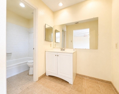 12504 Autumn Leaf Lane - Photo Thumbnail 21