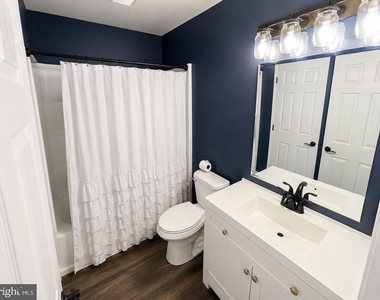 638 Oakland Hills Drive - Photo Thumbnail 9
