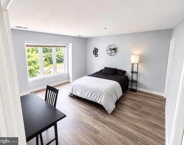 638 Oakland Hills Drive - Photo Thumbnail 6