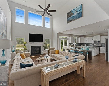 38100 Bailey Way - Photo Thumbnail 2