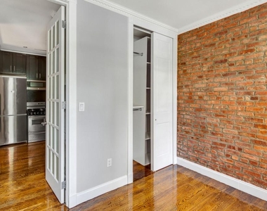 314 East 106th Street - Photo Thumbnail 6
