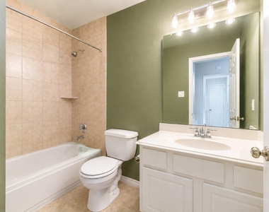 136 Easton Glen Lane - Photo Thumbnail 9