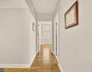 675 E St Nw - Photo Thumbnail 4