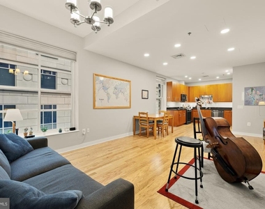 675 E St Nw - Photo Thumbnail 15