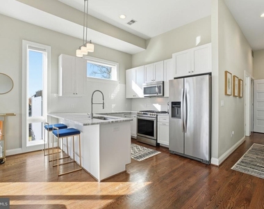 3222 Warder Street Nw - Photo Thumbnail 2