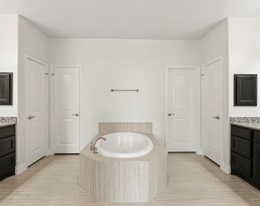 9527 Scanlan Heights Lane - Photo Thumbnail 18