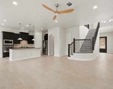 9527 Scanlan Heights Lane - Photo Thumbnail 32