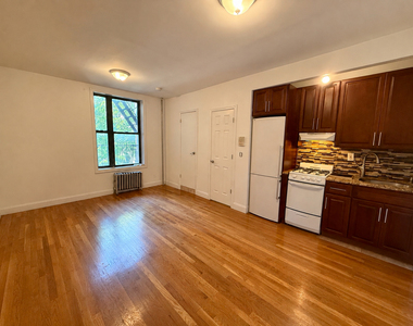 57 Herkimer Street - Photo Thumbnail 1