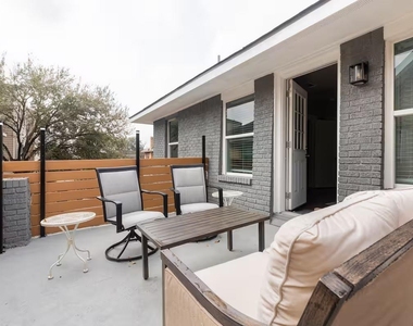 2108 Berry Street - Photo Thumbnail 26