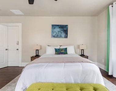 2108 Berry Street - Photo Thumbnail 21