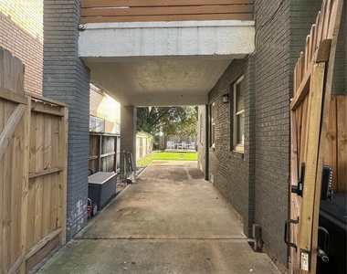 2108 Berry Street - Photo Thumbnail 1