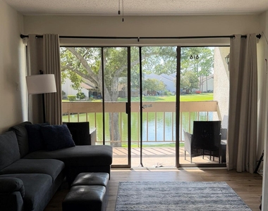 12100 Melville Drive - Photo Thumbnail 6