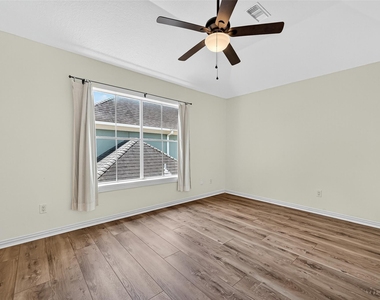 1803 Cottage Landing Lane - Photo Thumbnail 35