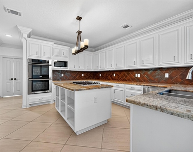 1803 Cottage Landing Lane - Photo Thumbnail 14