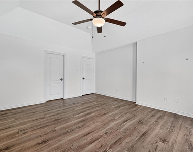 1803 Cottage Landing Lane - Photo Thumbnail 24
