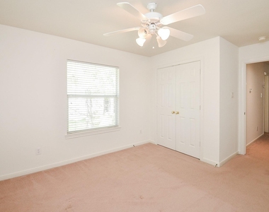 23615 Banning Point Court - Photo Thumbnail 37