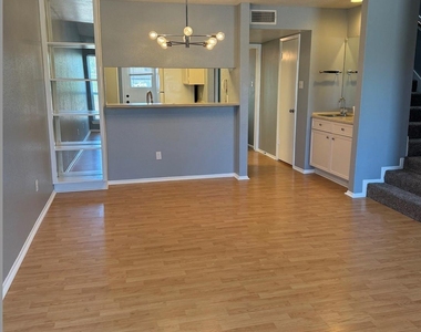 18800 Egret Bay Boulevard - Photo Thumbnail 6