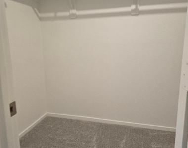 5712 Ivy Crest - Photo Thumbnail 17