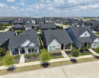 18406 Generous Lane - Photo Thumbnail 45