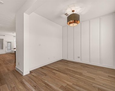 18406 Generous Lane - Photo Thumbnail 4