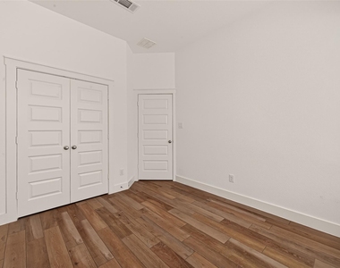 18406 Generous Lane - Photo Thumbnail 21