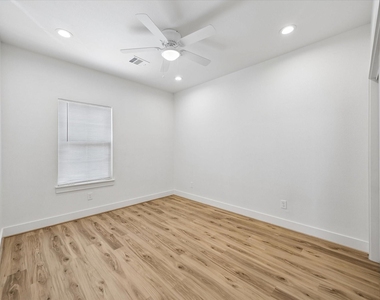 2749 Redrock Street - Photo Thumbnail 18