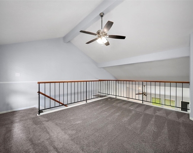 21627 Park Brook Drive - Photo Thumbnail 4