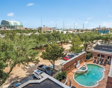 505 Bastrop Street - Photo Thumbnail 19