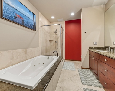 505 Bastrop Street - Photo Thumbnail 16