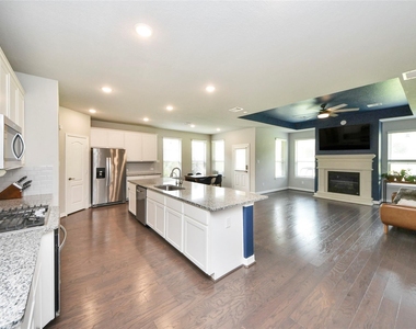 120 Chestnut Run Court - Photo Thumbnail 8