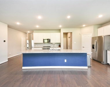 120 Chestnut Run Court - Photo Thumbnail 11