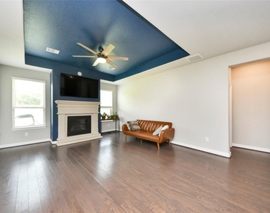 120 Chestnut Run Court - Photo Thumbnail 15