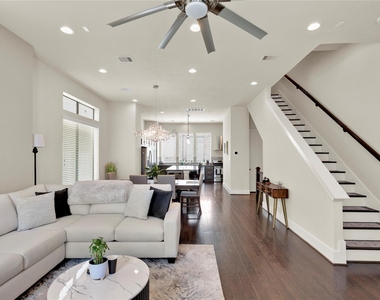 1413 Nagle Street - Photo Thumbnail 17
