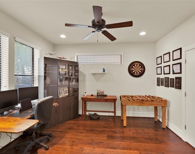 1413 Nagle Street - Photo Thumbnail 6