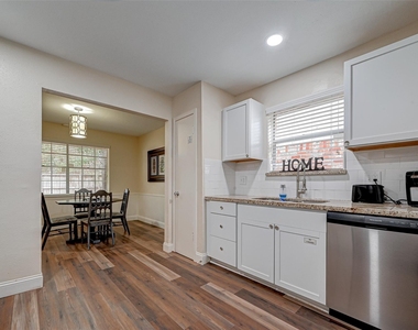 3903 Hermitage Hollow Lane - Photo Thumbnail 13