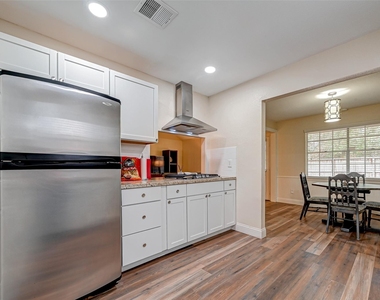 3903 Hermitage Hollow Lane - Photo Thumbnail 12