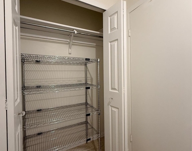 49 Briar Hollow Lane - Photo Thumbnail 19