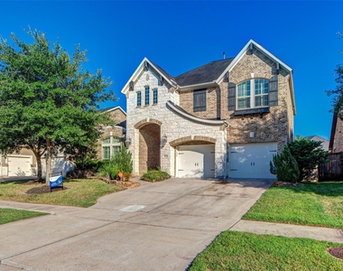 5115 Kenton Place Lane - Photo Thumbnail 1