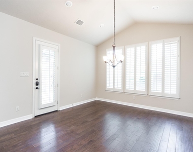 5115 Kenton Place Lane - Photo Thumbnail 9