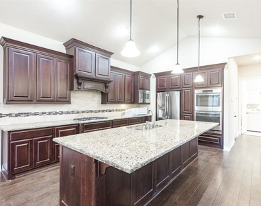 5115 Kenton Place Lane - Photo Thumbnail 8