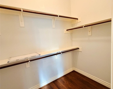 3526 Cline Street - Photo Thumbnail 17