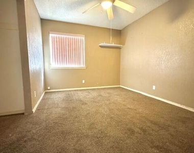 12060 Braveheart Avenue - Photo Thumbnail 18