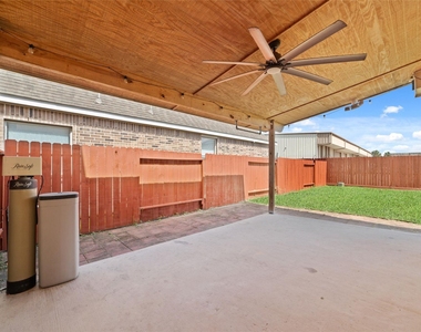 8914 Parlin Ridge Drive - Photo Thumbnail 27
