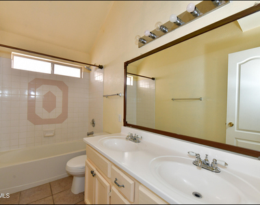 7737 Plaza Azul Road - Photo Thumbnail 29